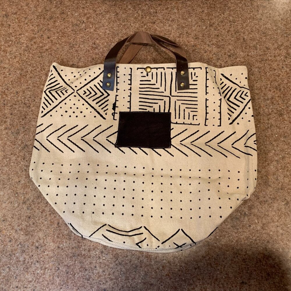 Lovestitch Large black/Natural Canvas tote with leather strap handles NEW